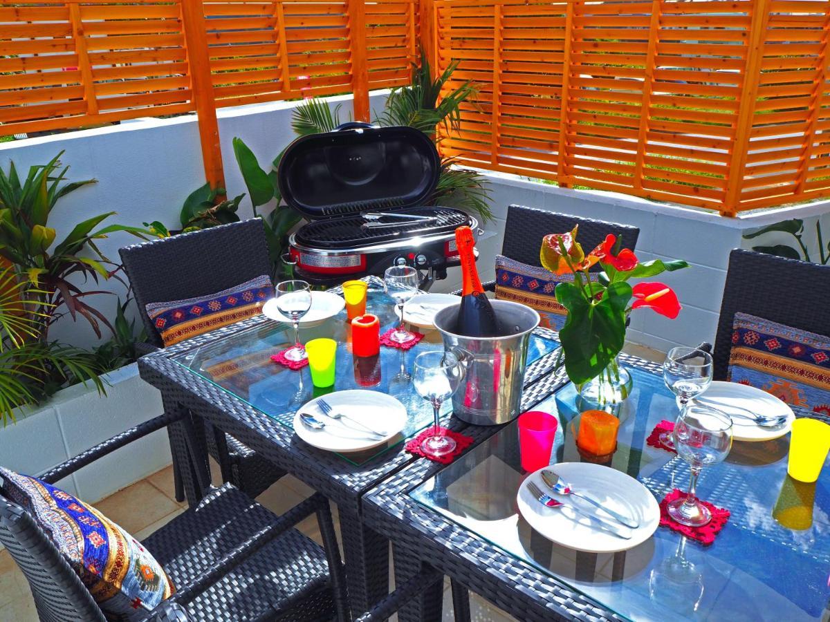 Terrace Garden Okinawa Villa Onna Bagian luar foto