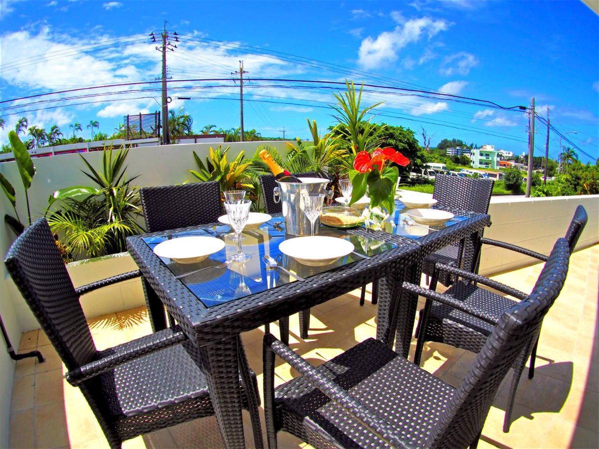 Terrace Garden Okinawa Villa Onna Bagian luar foto